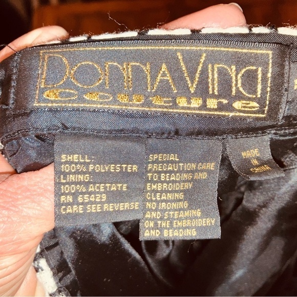 🔥Rare🔥 Donna Vinci Italian Couture Runway Skirt-Beautiful Pleated bottom W12 - Picture 3 of 5